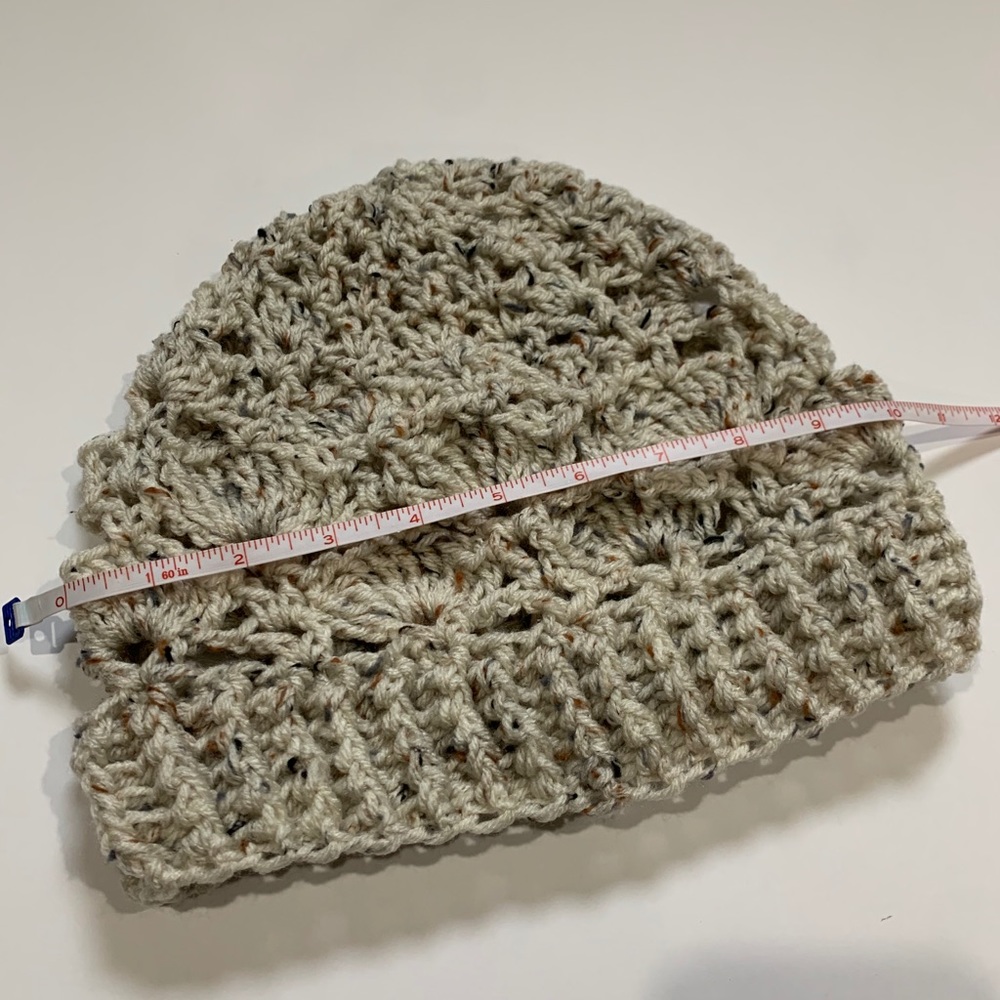 Mariposa’s Beanie Handmade Crochet Boho Adult Winter Beanie Hat Aran Fleck - Picture 7 of 10